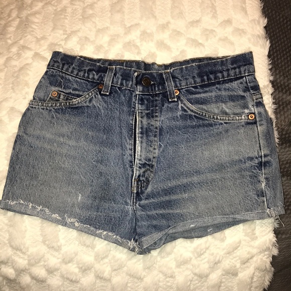 Levi’s vintage jean short - Picture 1 of 3